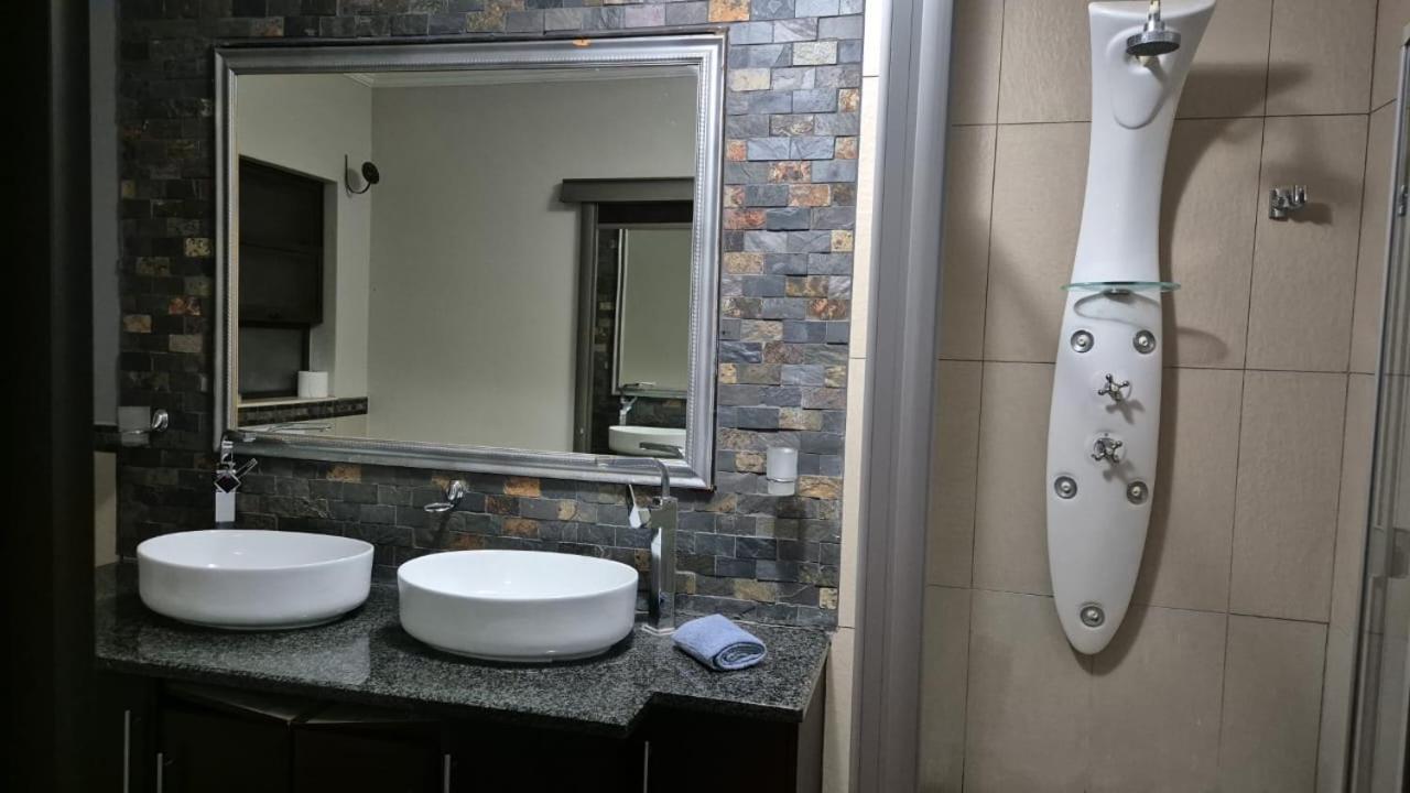 113 Zwartkloof Private Game Reserve Holiday home